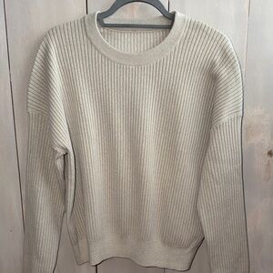 Lululemon ribbed sweater - size medium